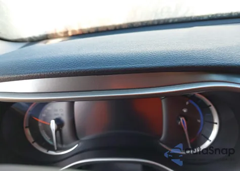 2023 Chrysler Pacifica Hybrid Touring L z USA, uszkodzony, nr VIN 2C4RC1L76PR543964